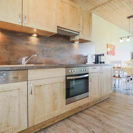 Buedlfarm - Haus Фемарн